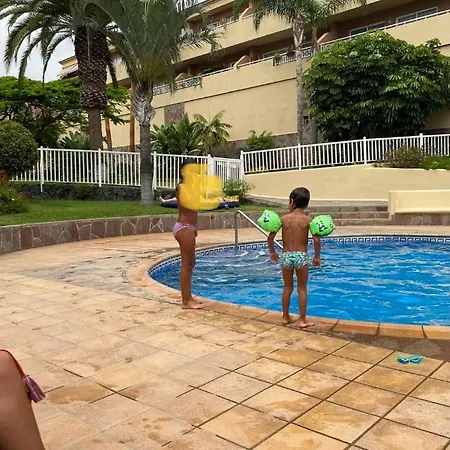 La Casa De Nina Apartman *